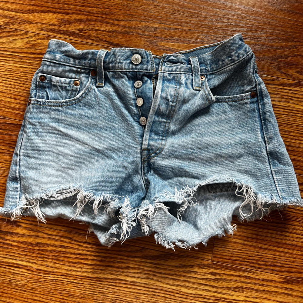 Levi's 501 short light Blue Frayed Denim Shorts 100% cotton